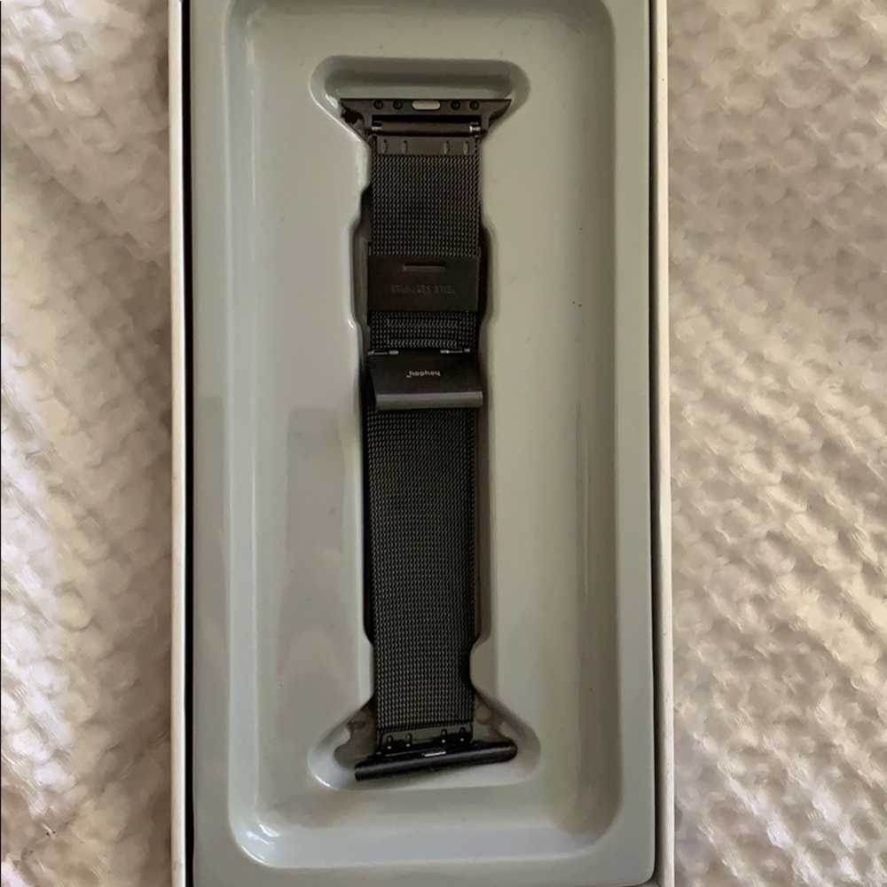 Never used Apple Watch band